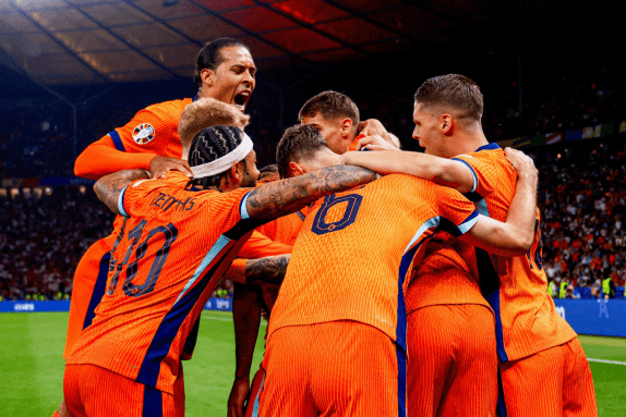 尼科英超首,秀胜利开门,球迷期待更,皇冠体育链接,皇冠体育地址,皇冠体育官方平台,皇冠体育入口站点