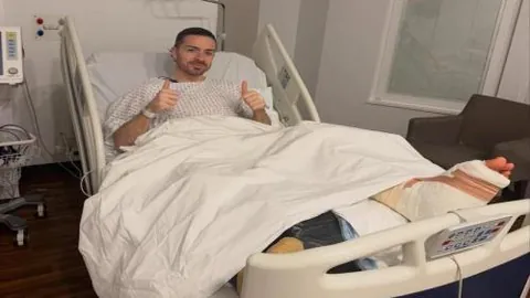 卫冕冠军以30分大胜太阳，连胜中断，杜兰特孤军奋战独得30分！